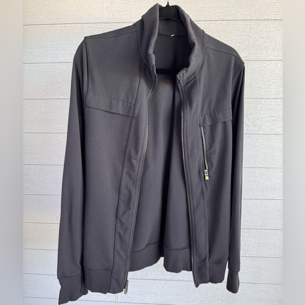 Lululemon black jacket